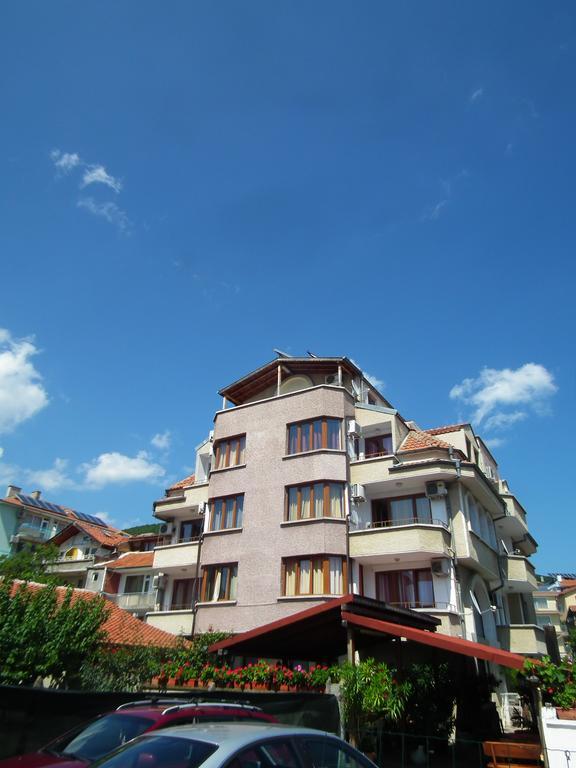 Guest House Olimpiya Sveti Vlas Eksteriør billede